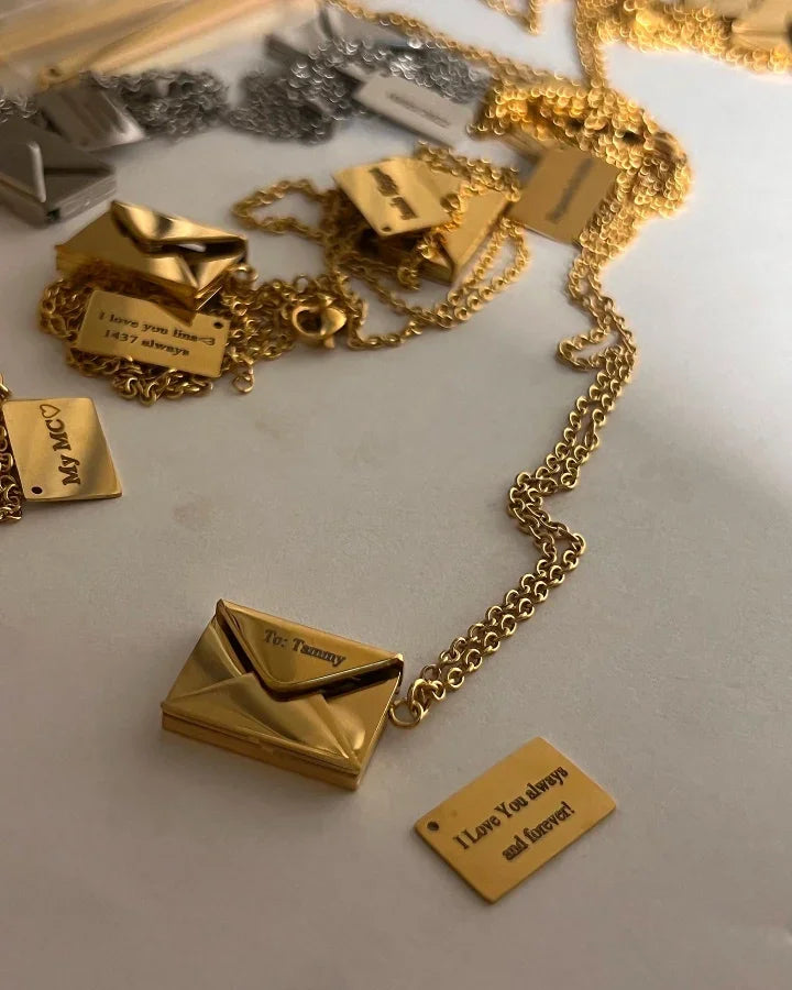 Eternal Rose Box - W/ Love Letter Necklace (Customise up to 30 Letters)
